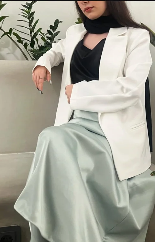 دامن ساتن